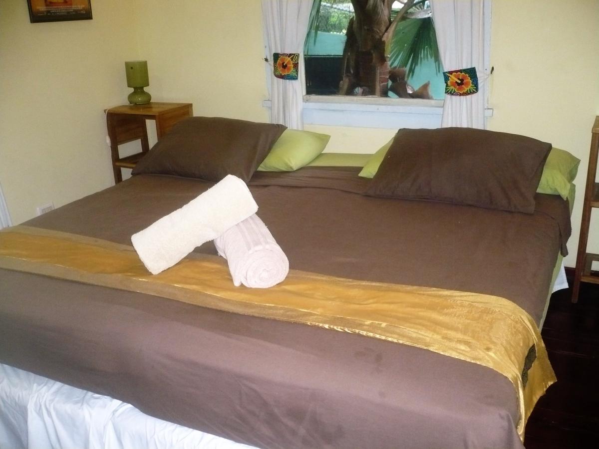 Dos Palmitos Bed And Breakfast Panamaváros Kültér fotó